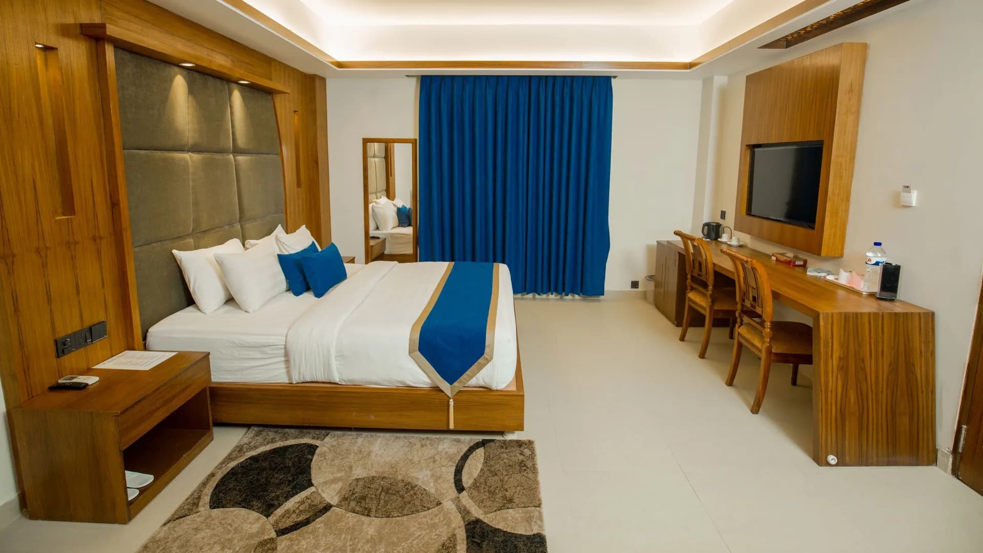 Coordinated hotel furniture and guest-room furnishings